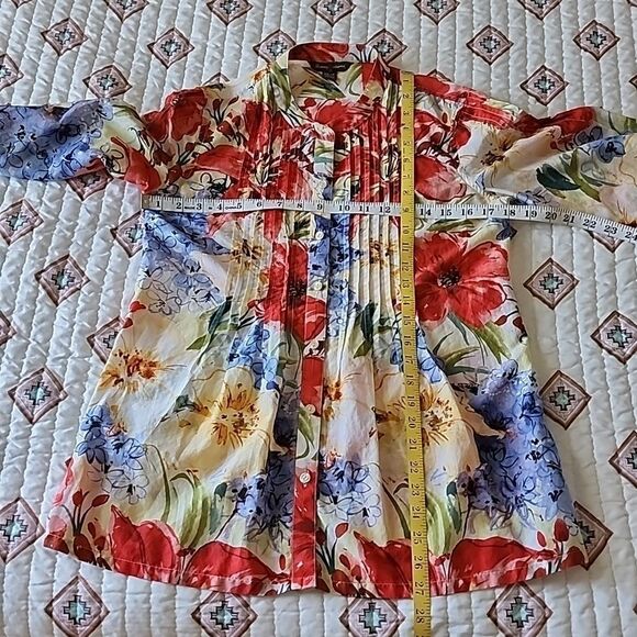 Tommy Bahama Floral 3/4 Long Sleeve Silk Cotton Blend Blouse - Picture 5 of 16